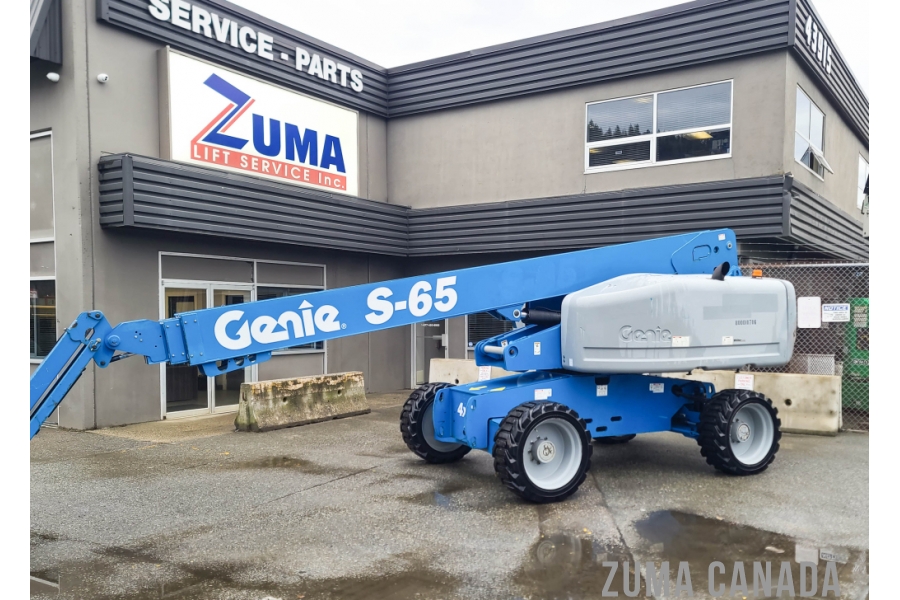 Buy top-class boom lifts for sale in Calgary, Alberta from Zuma today! 